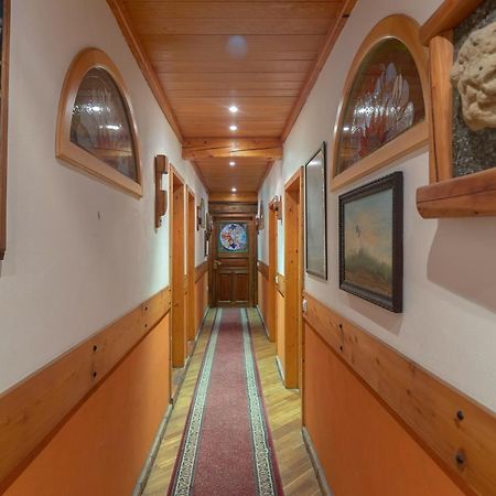 Cozy, Bright And Affordable Single Studio - Free Parking Ljubljana Luaran gambar